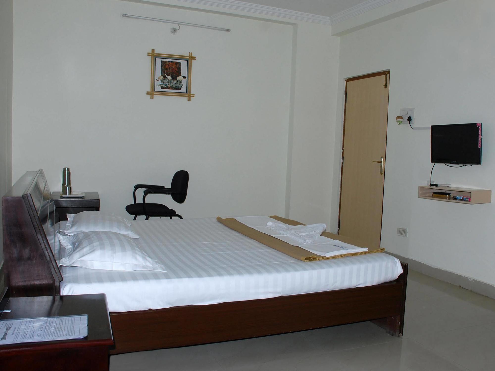 Lakeview Homes Hyderabad Exterior photo